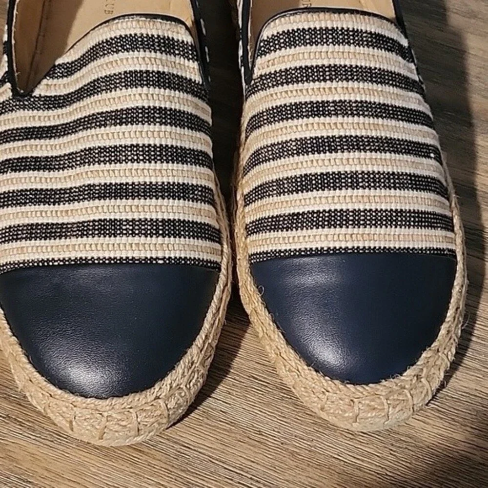 NIB Charter Club Women's Navy and Tan Stripe Espadrille Flats Size 10.5 M